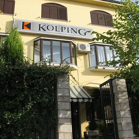 Kolping 3*