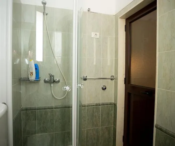 Kolping 酒店 Shkodër